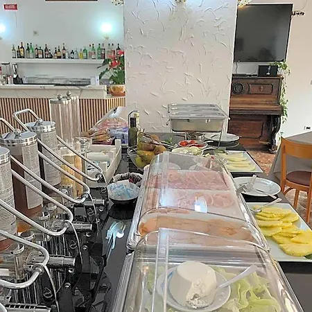 康特酒店 3*