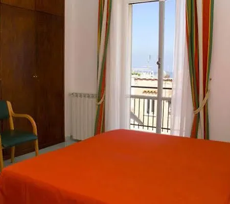 康特酒店 3* 伊斯基亚