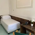 ホテル Conte