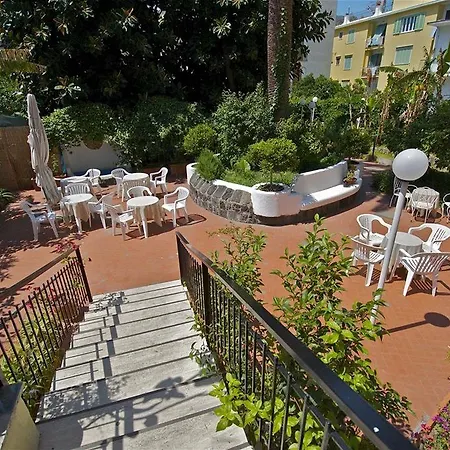 Conte 3* Isquia